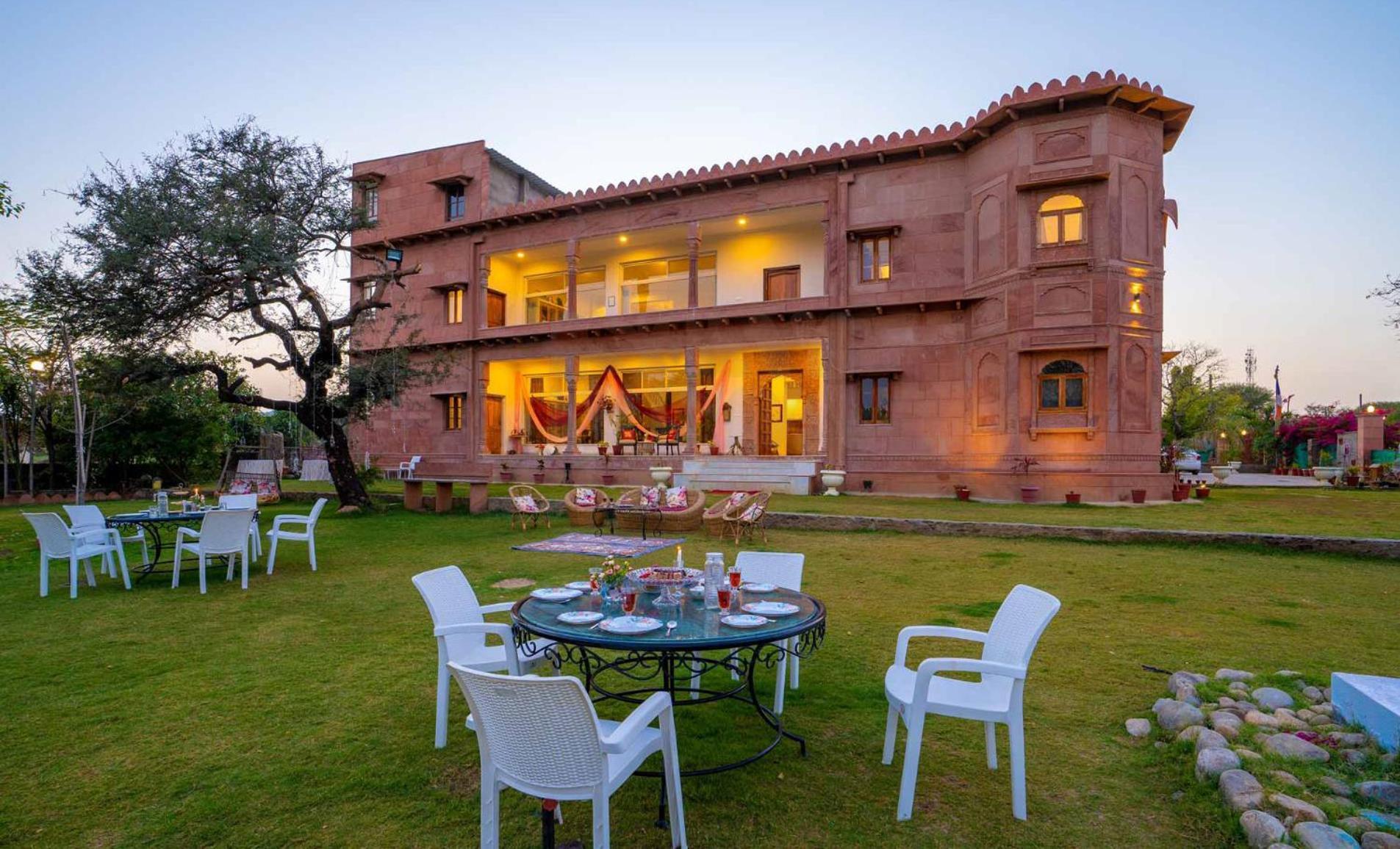 Castle Oodeypore A Boutique Stay อุเดเปอร์ ภายนอก รูปภาพ