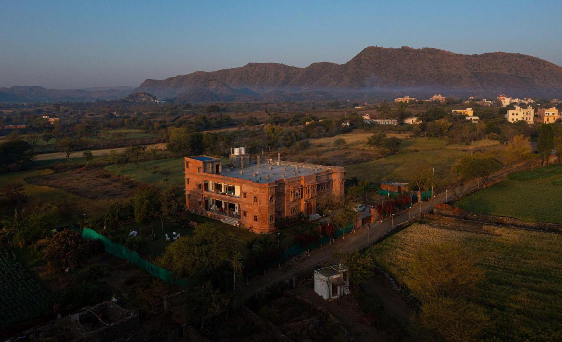 Castle Oodeypore A Boutique Stay อุเดเปอร์ ภายนอก รูปภาพ
