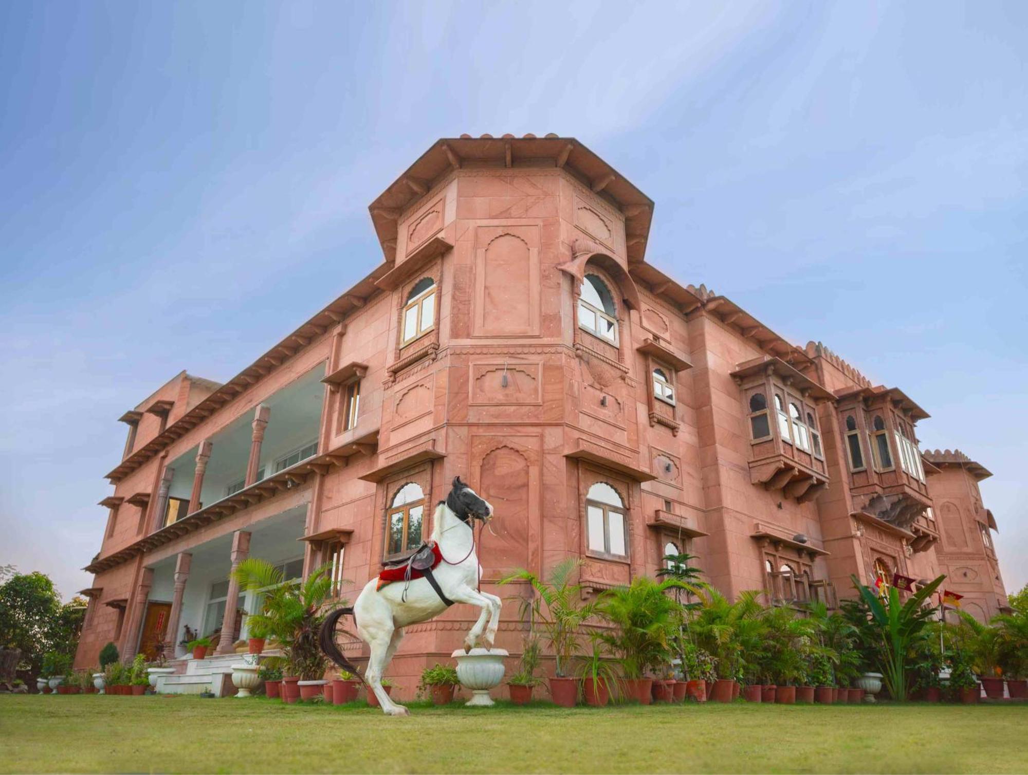 Castle Oodeypore A Boutique Stay อุเดเปอร์ ภายนอก รูปภาพ